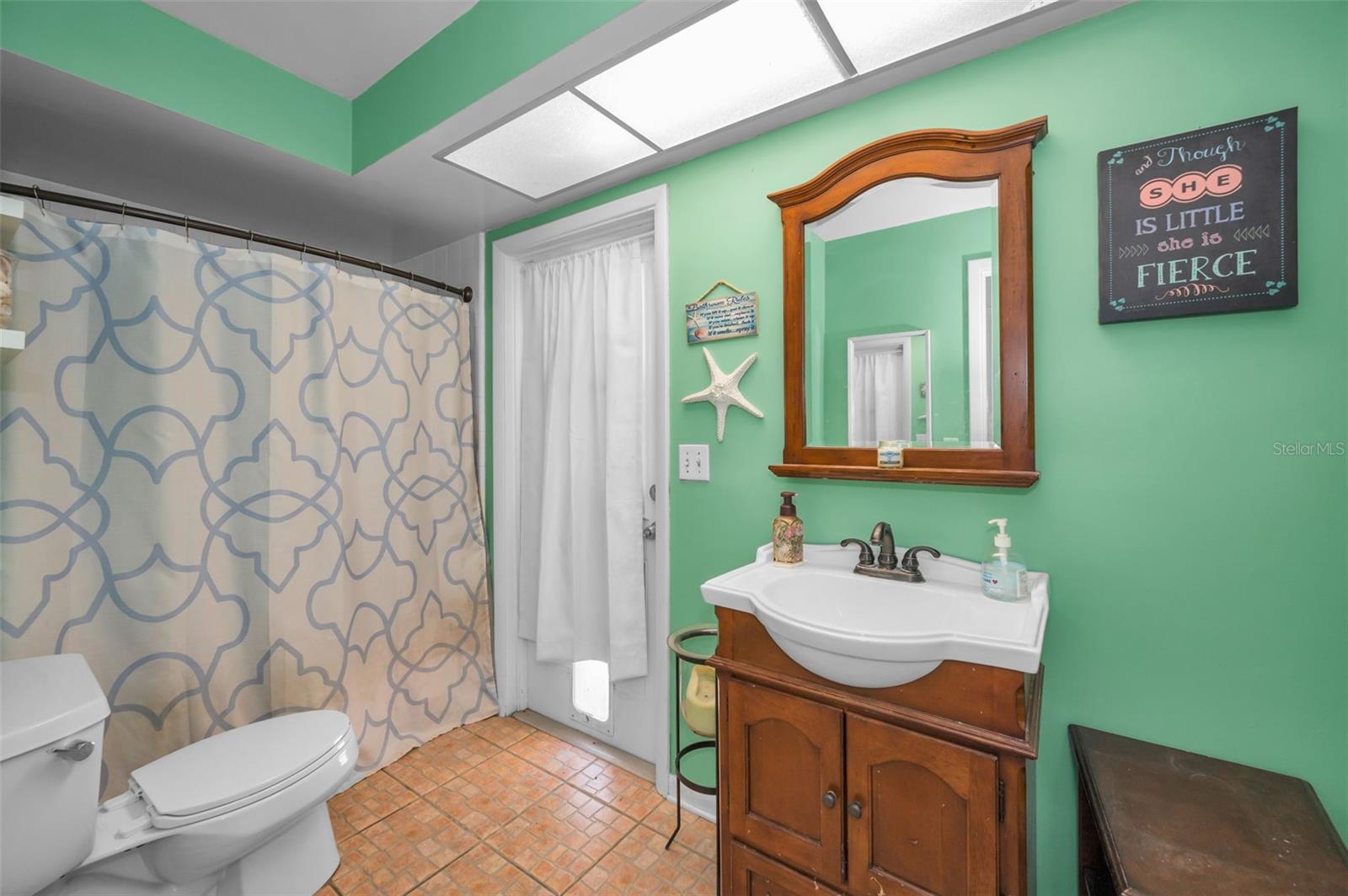 Bathroom with Tub