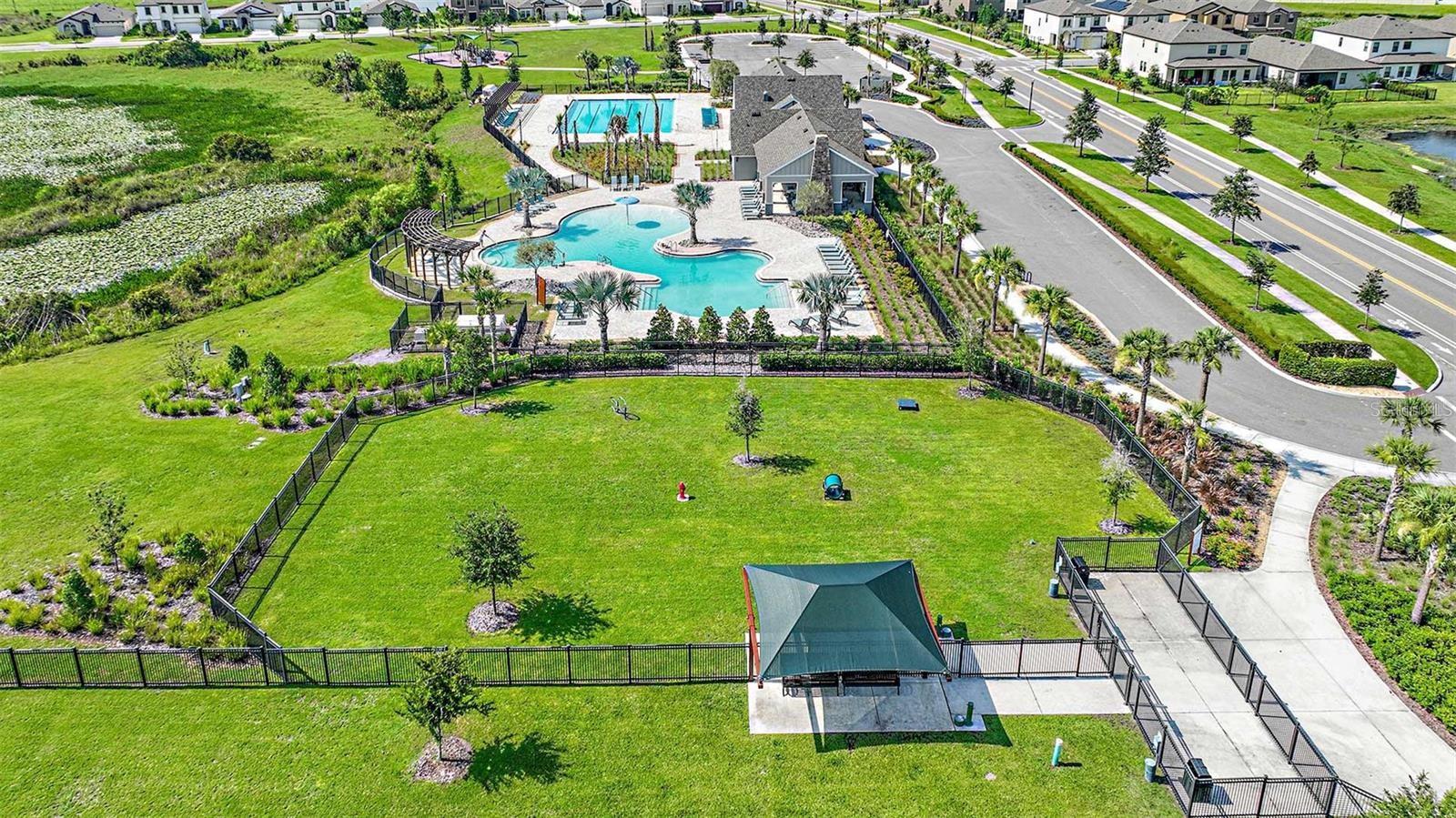 Hawkstone Lithia -Community Amenities