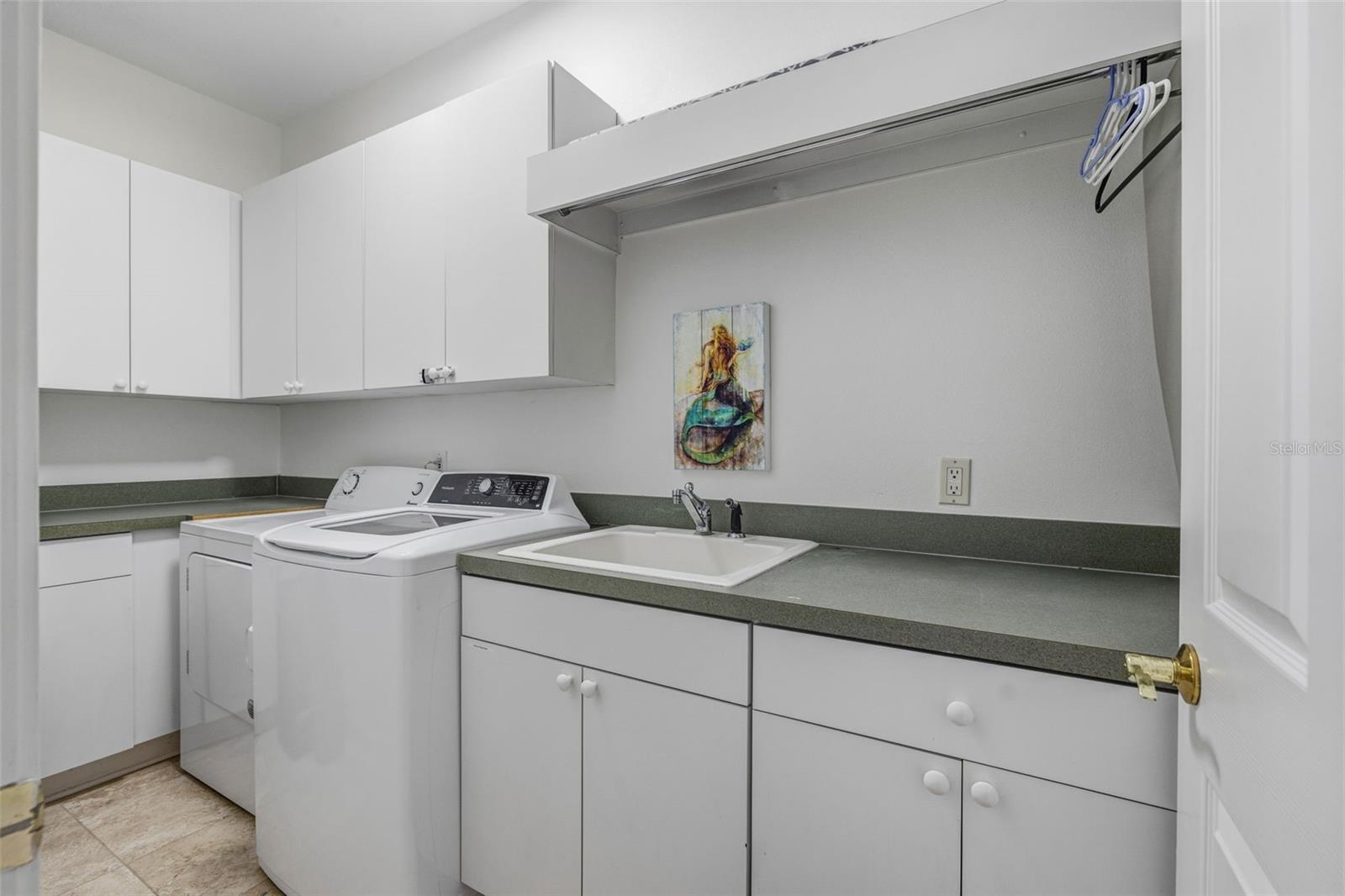 Laundry Room & Drop Zone