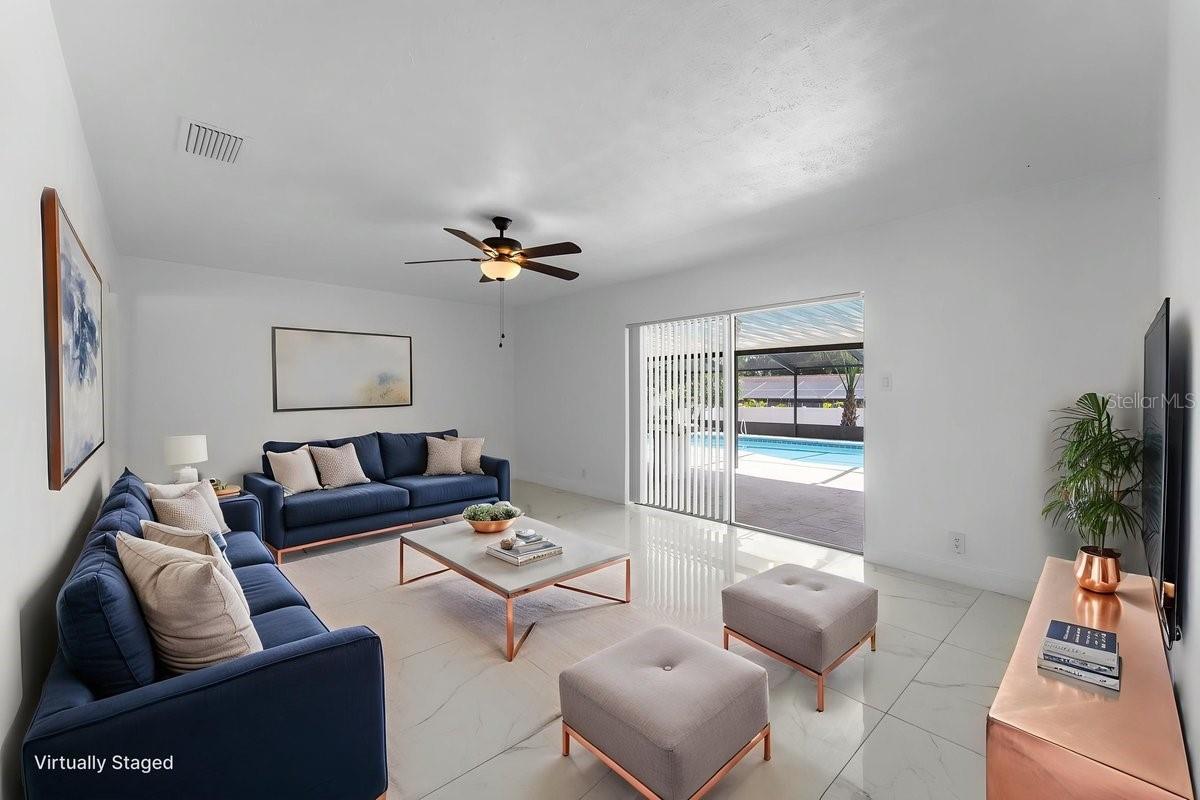 Bonus Room/Living room 2