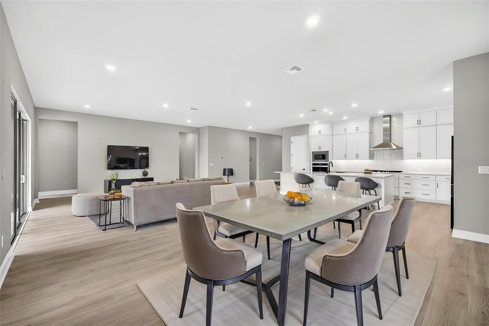 virtual staging