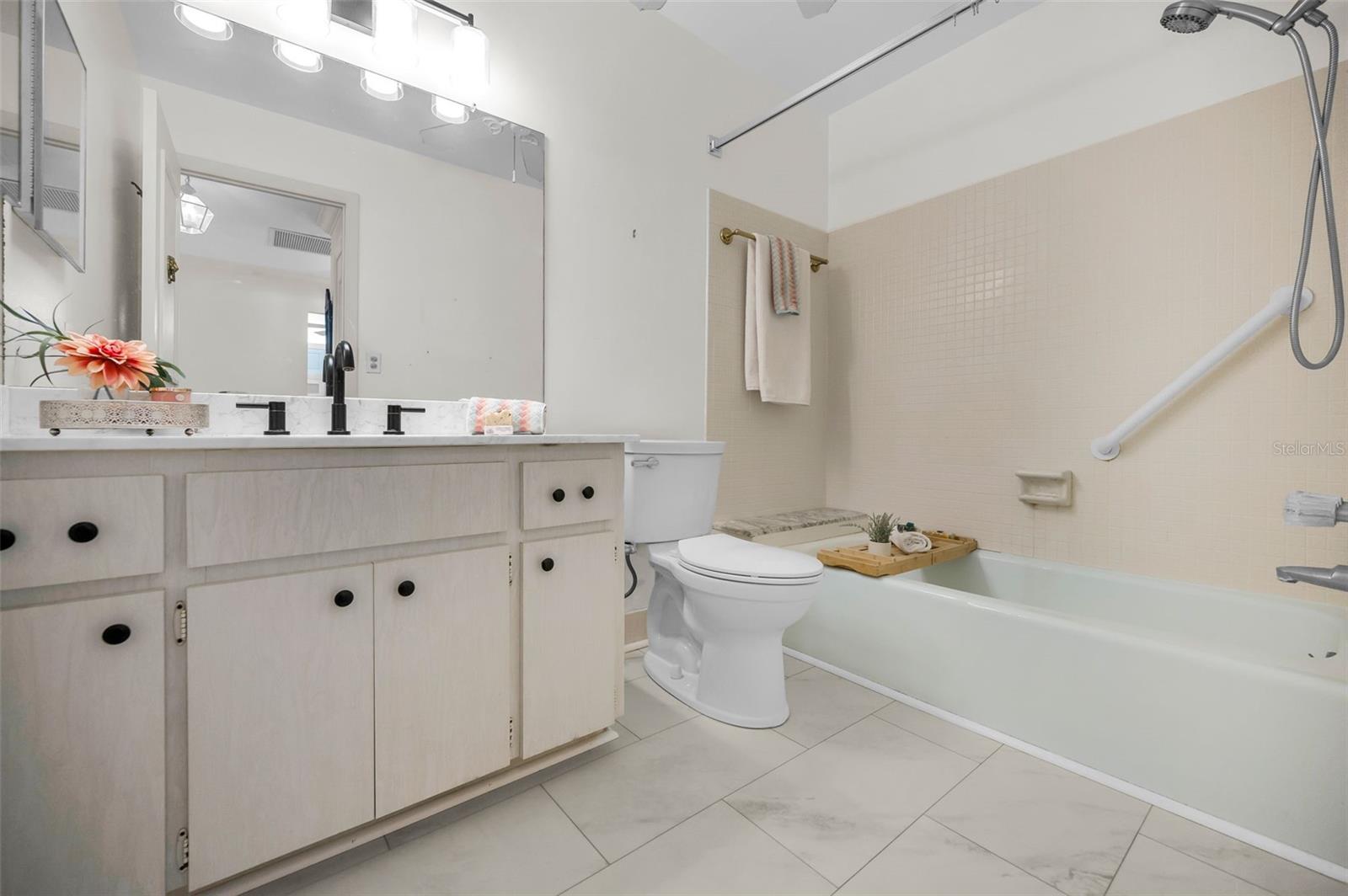 Guest bathrooom