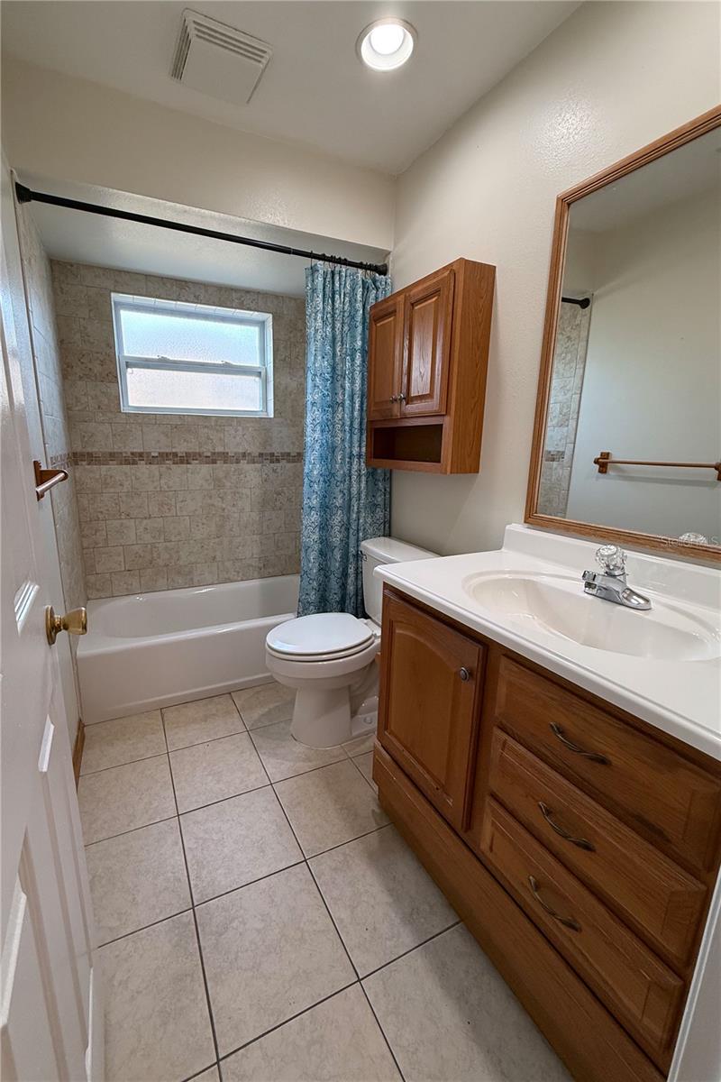 Bathroom 2 with tub/shower combo