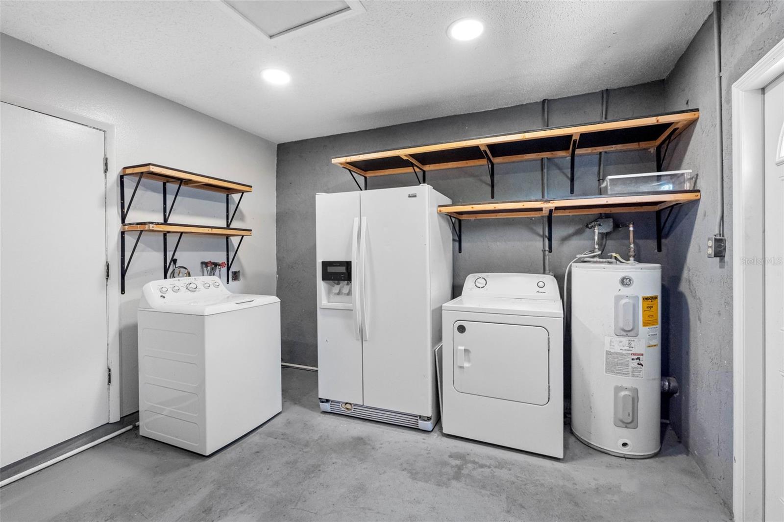 Washer / Dryer / Extra Refrigerator