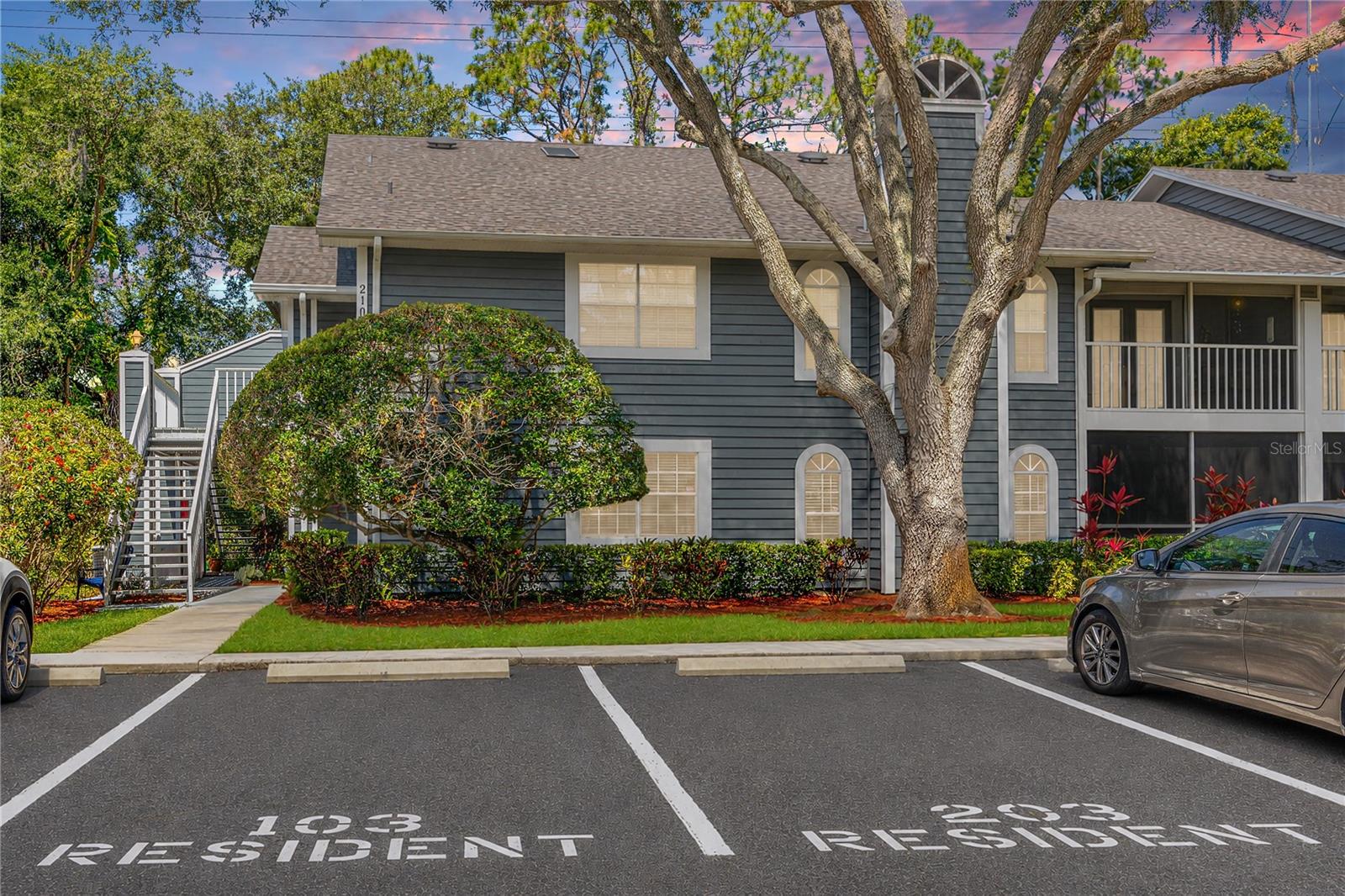 Beautifully Update Fox Chase 2/2 Ground Floor Condo, Palm Harbor, FL 34683