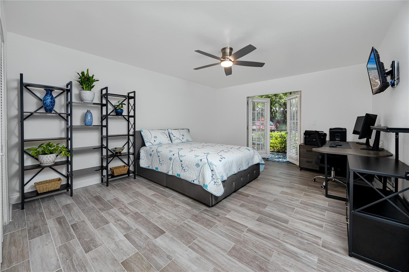 Primary Bedroom at 2101 Fox Chase Blvd, #107, Palm Harbor, FL 34683