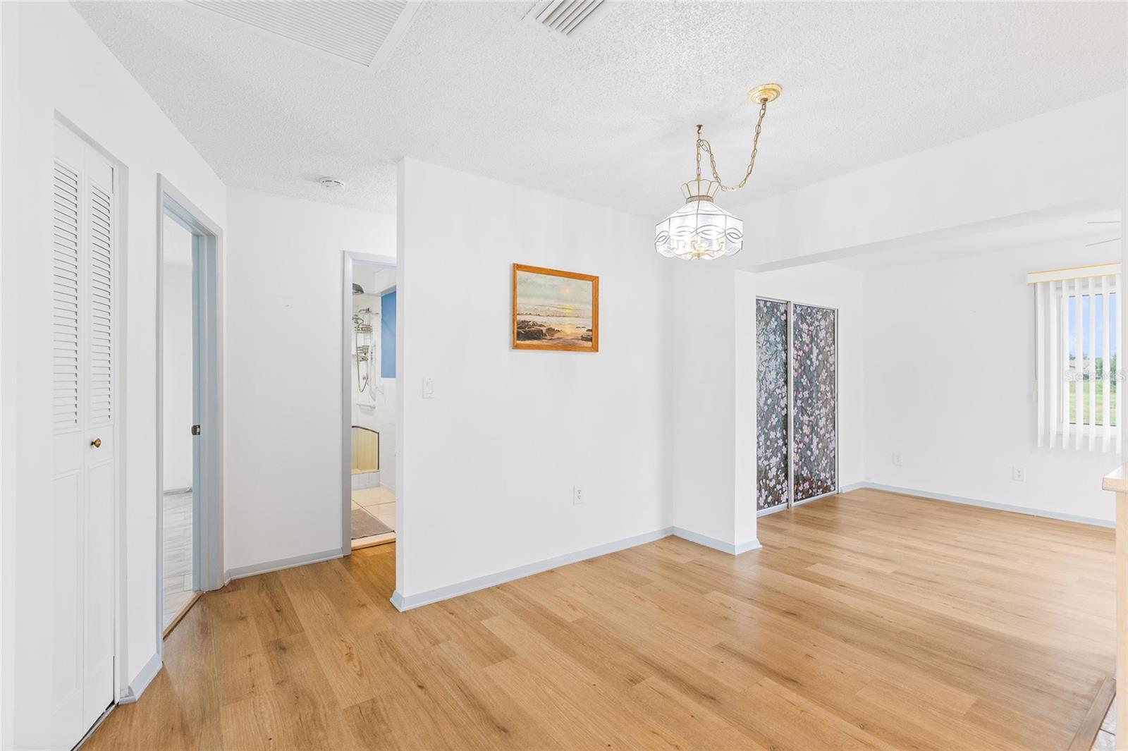 Hall to Bedrooms