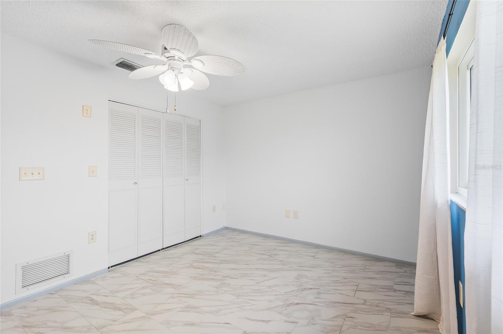 Oversized Closet