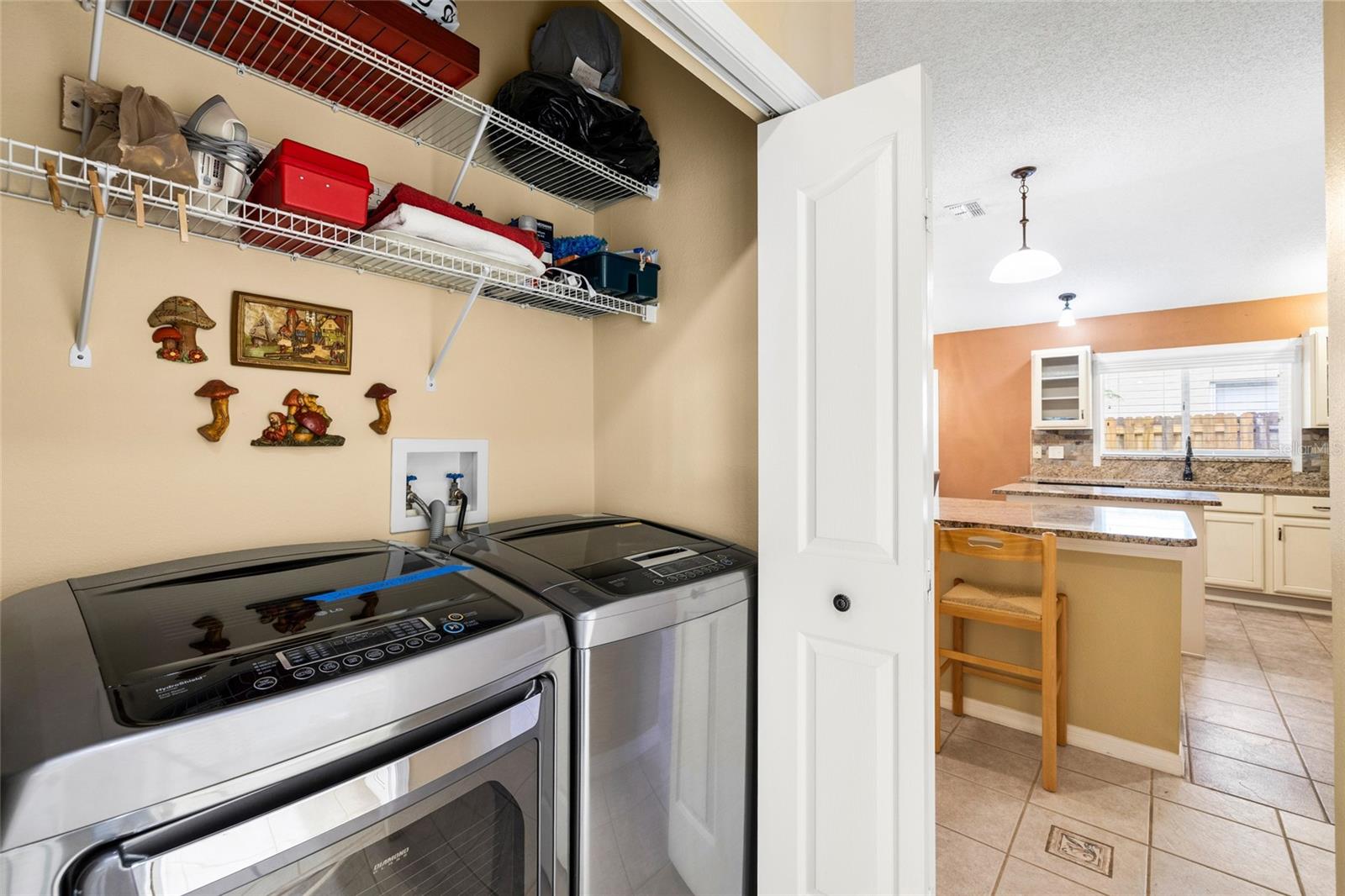Laundry closet!