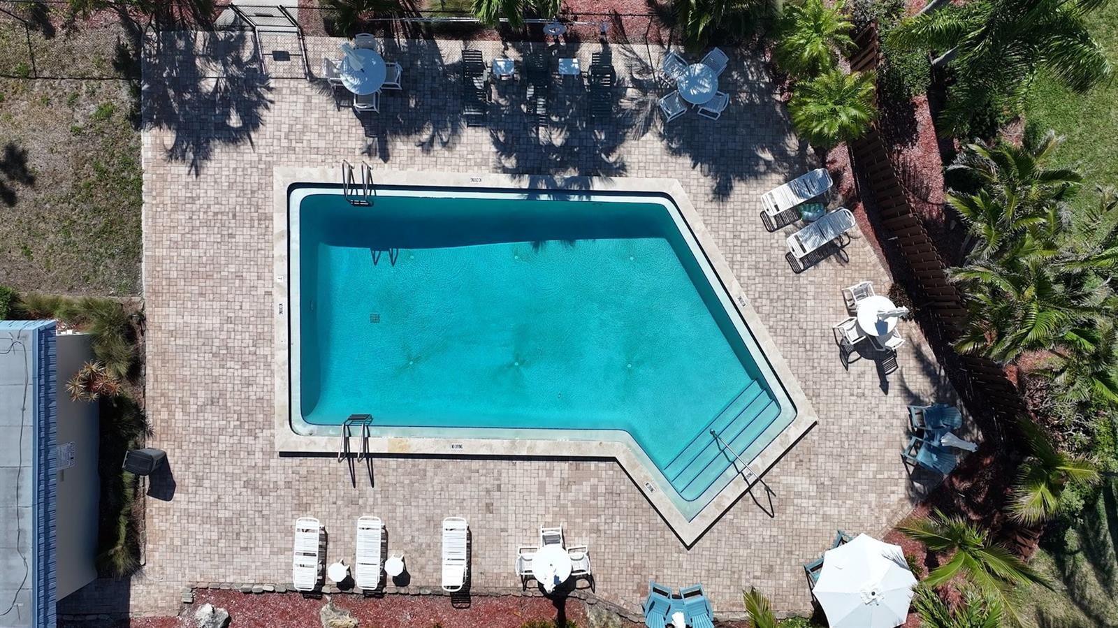 Heated and chilled pool