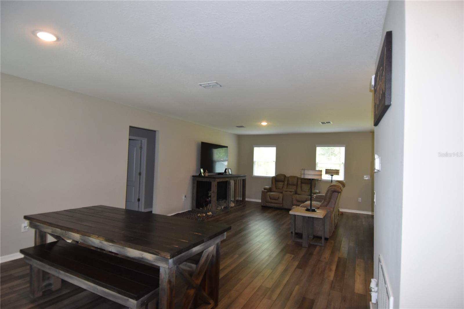 W7885652