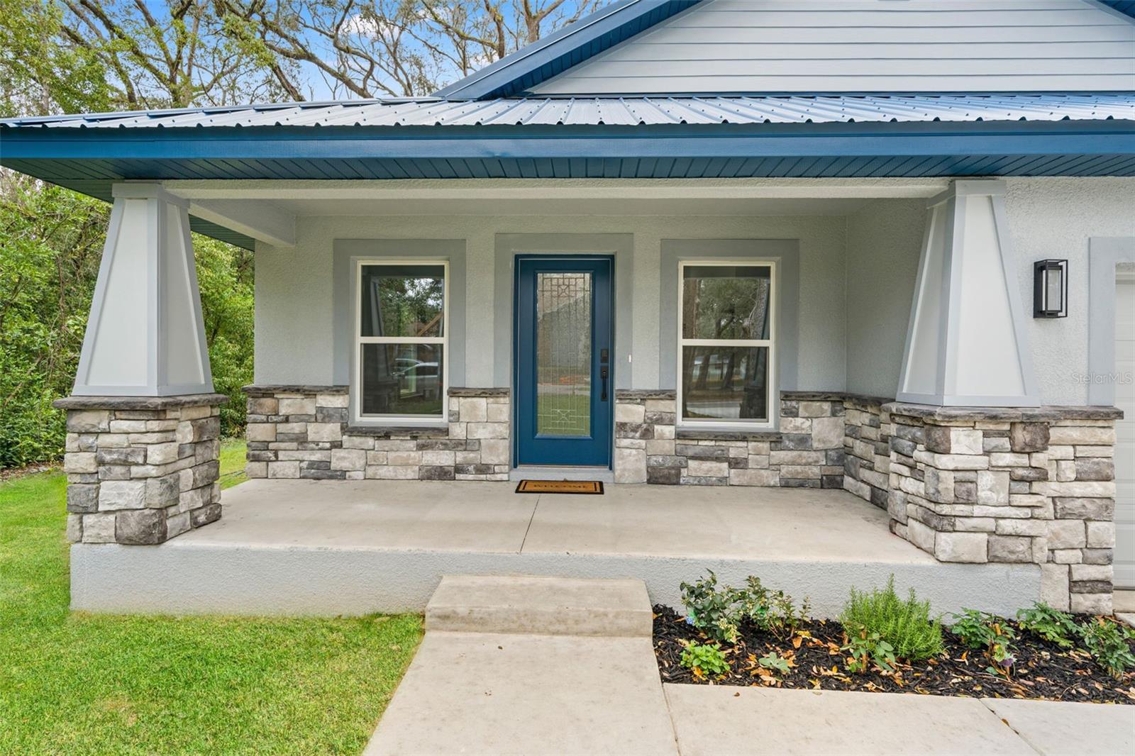 Images are of previous model home; all dimensions are approximate. Home aspects, colors and included items may vary.