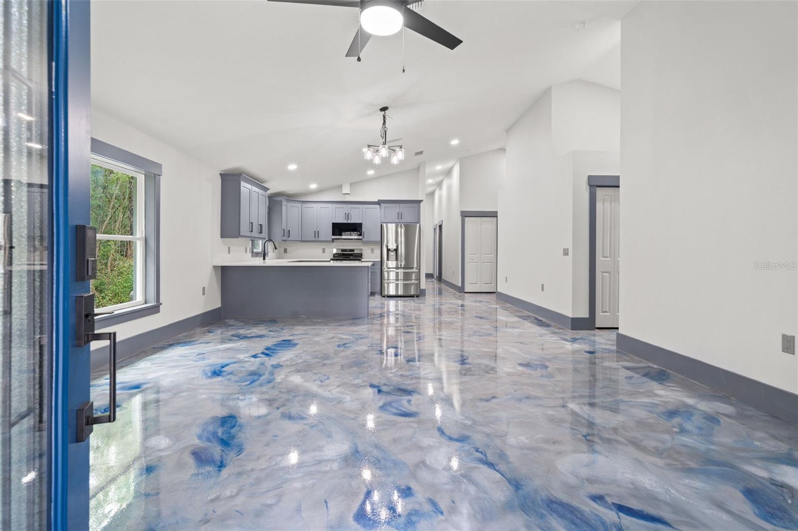 Images are of previous model home; all dimensions are approximate. Home aspects, colors and included items may vary.