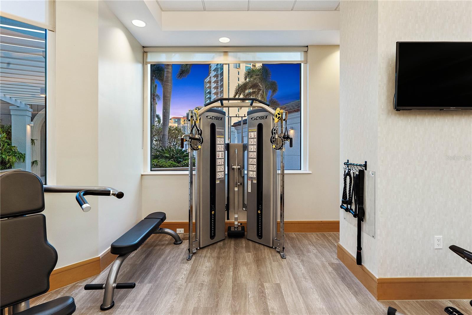 4th floor amenities - ON YOUR FLOOR!