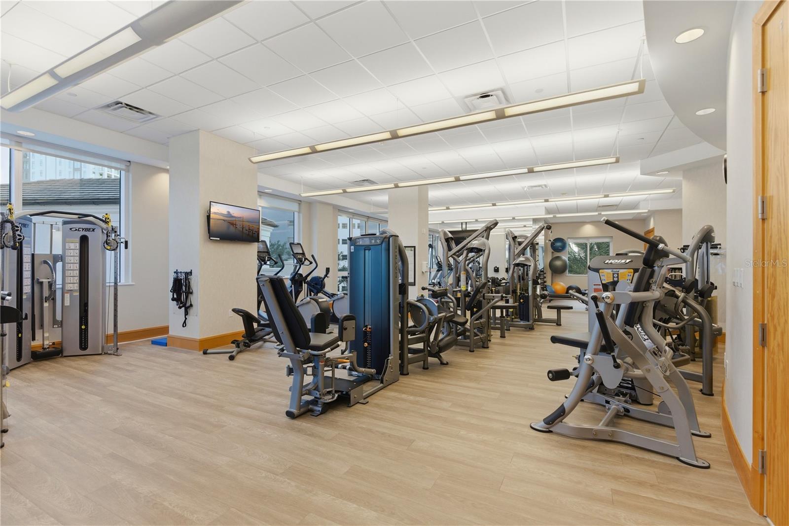 4th floor amenities - ON YOUR FLOOR!