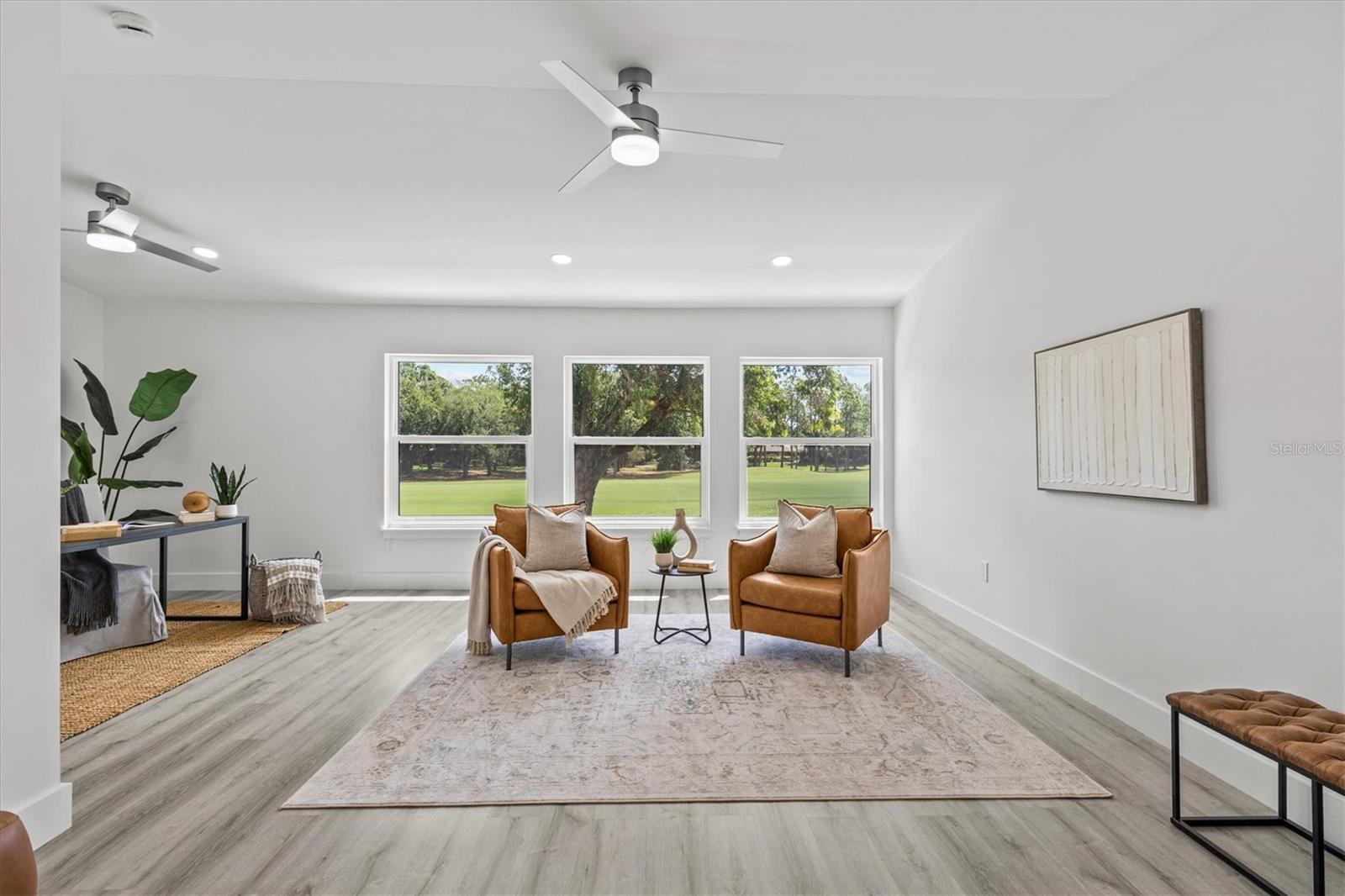 Primary suite sitting area/ office