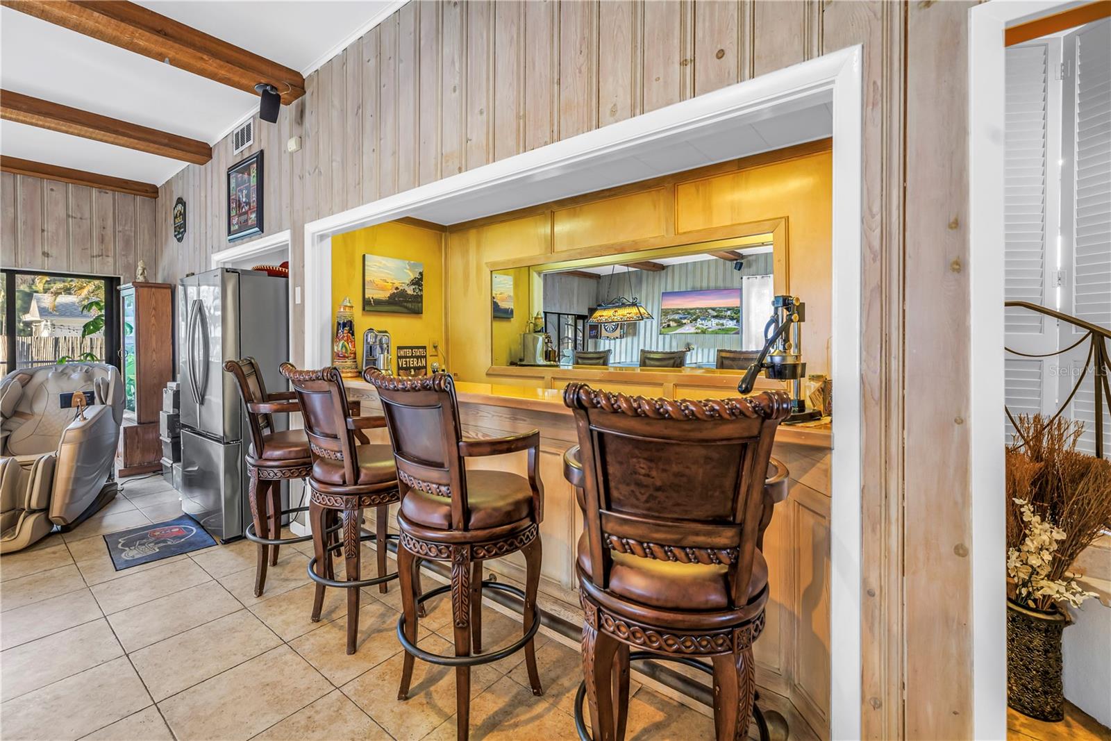 Large wet bar perfect for entertaining