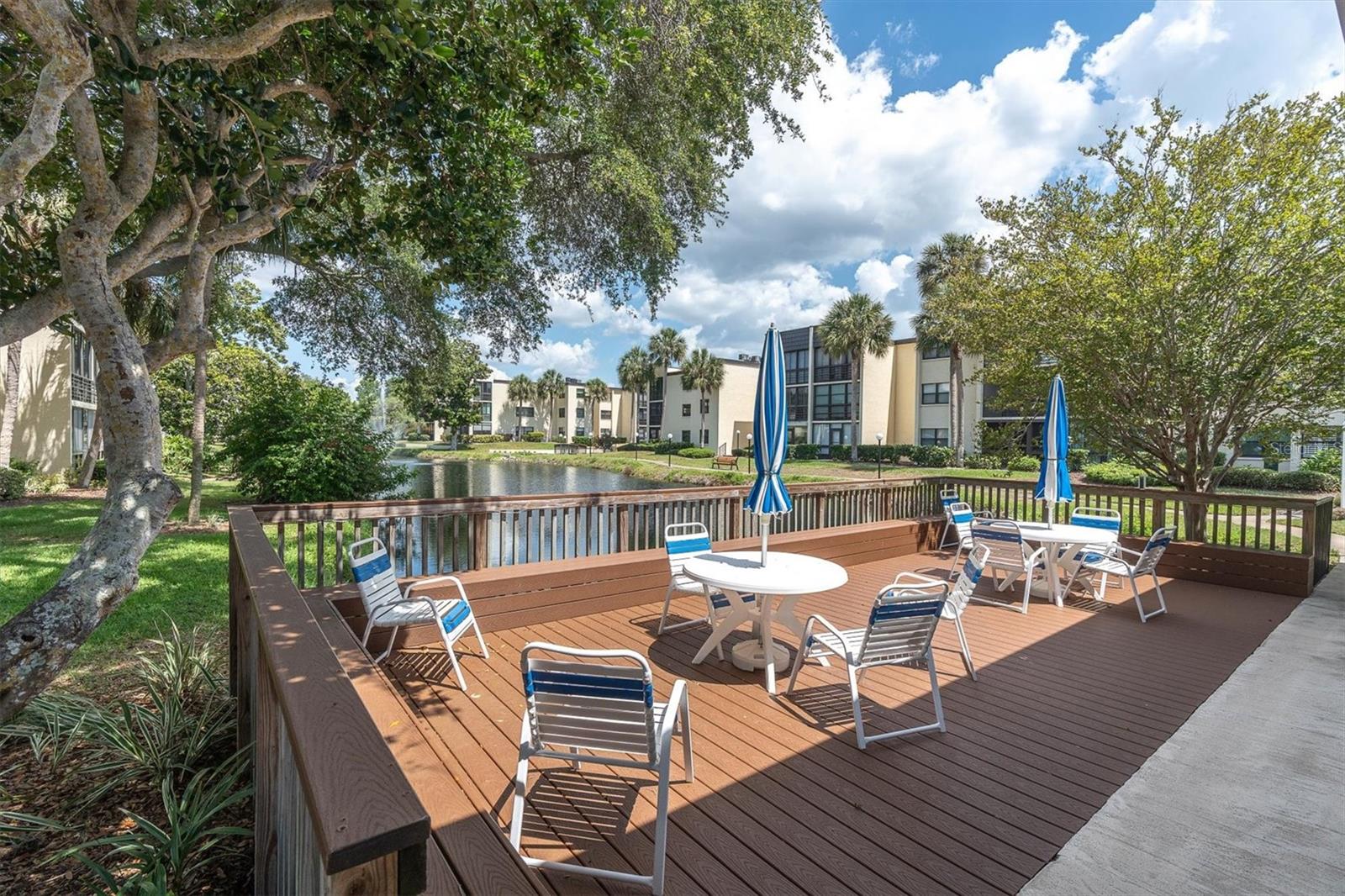 Nice seating along the water