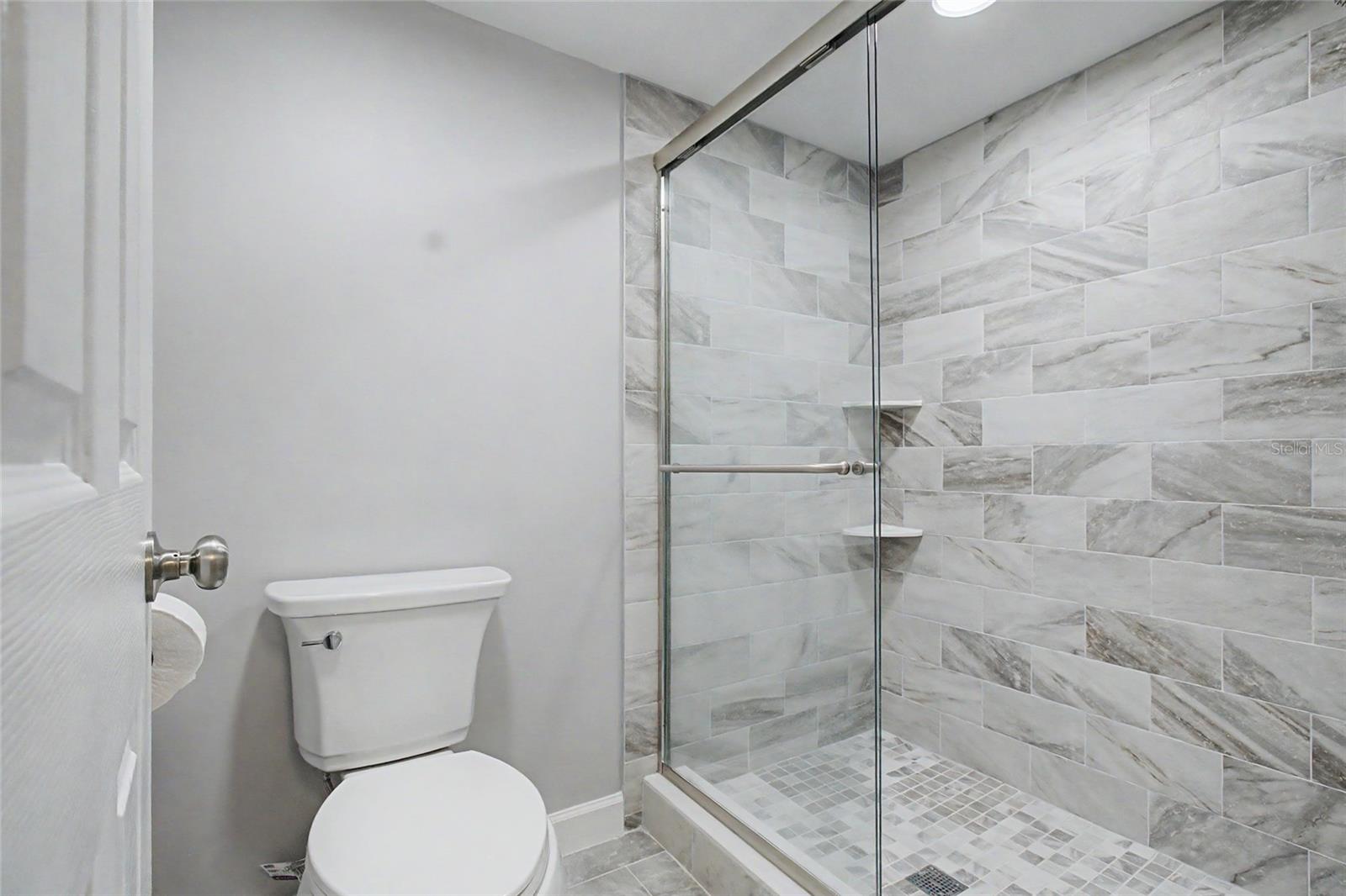 Primary Separate Water Clost with Shower