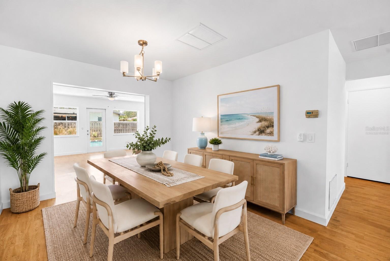 Dining Room Virtually Staged