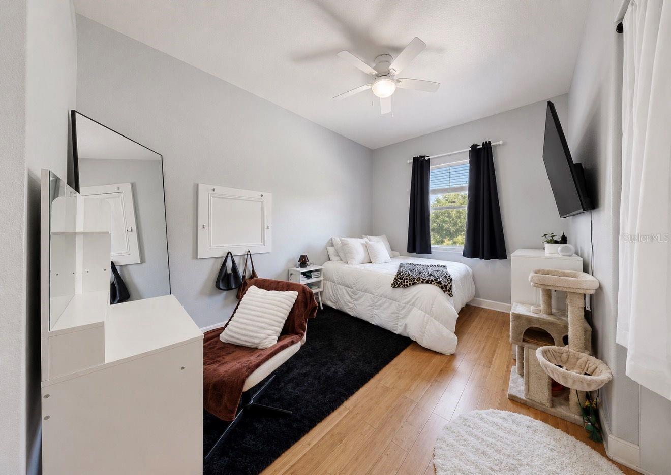 Bedroom with ensuite