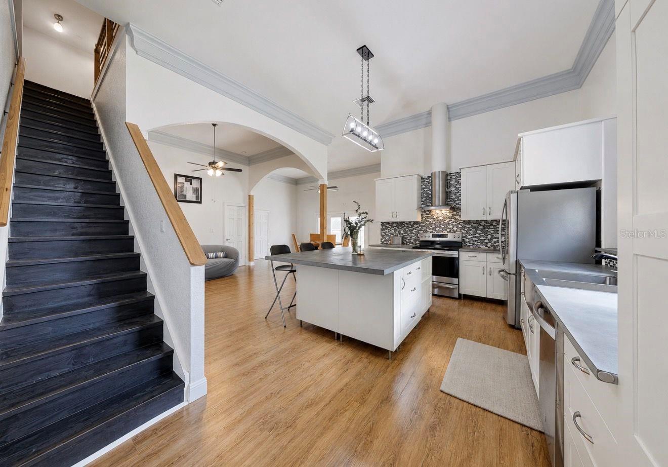 Storage under stairs to loft