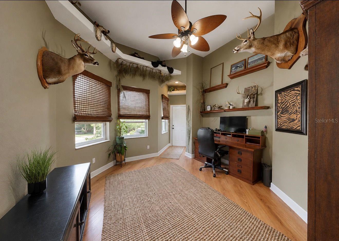 Office with access to 2nd garage