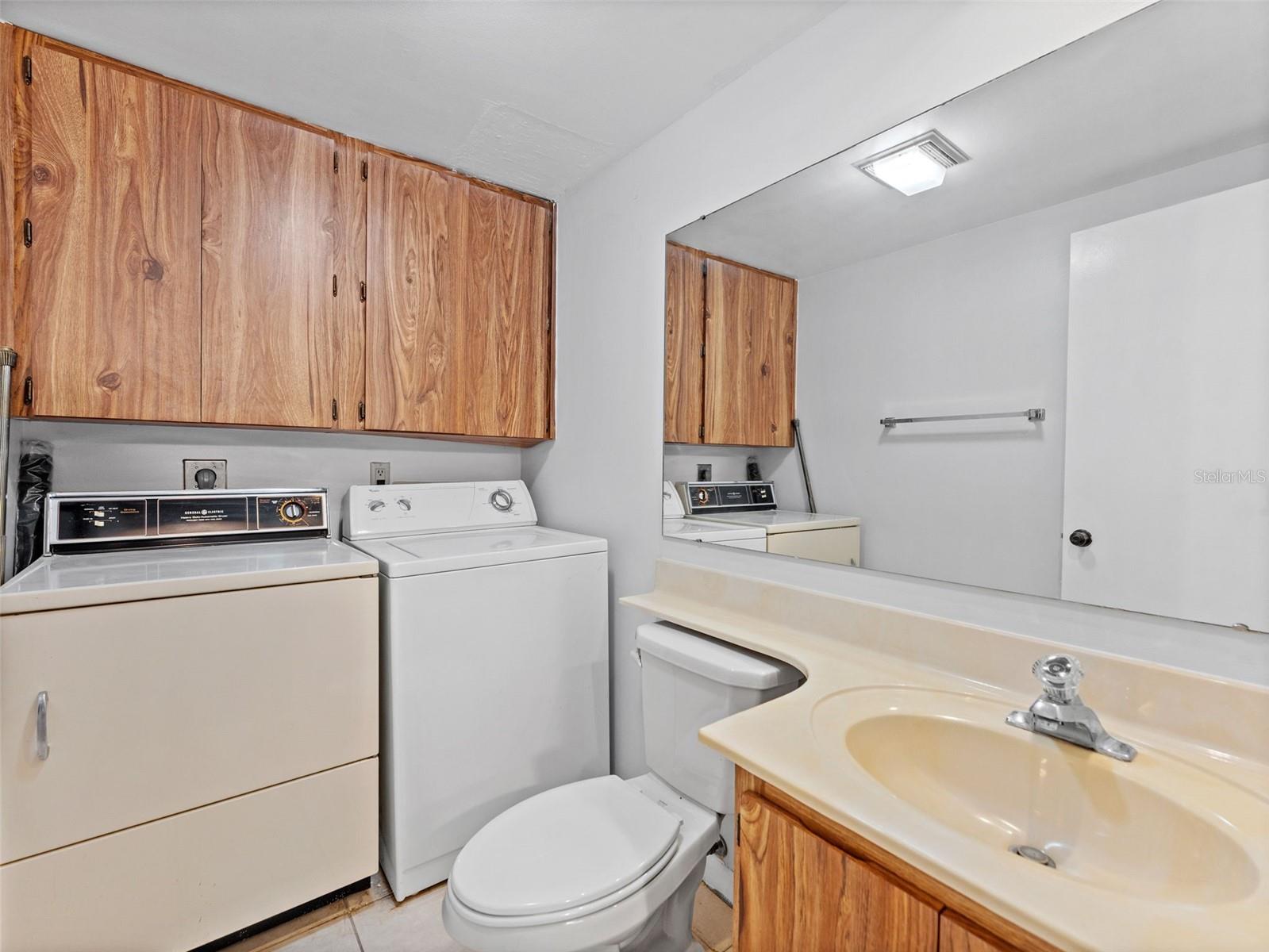 Half Bath/Laundry room
