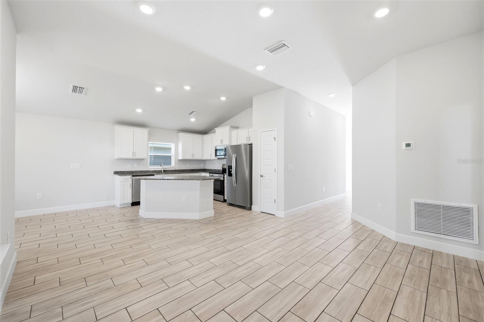 Kitchen/Living Room