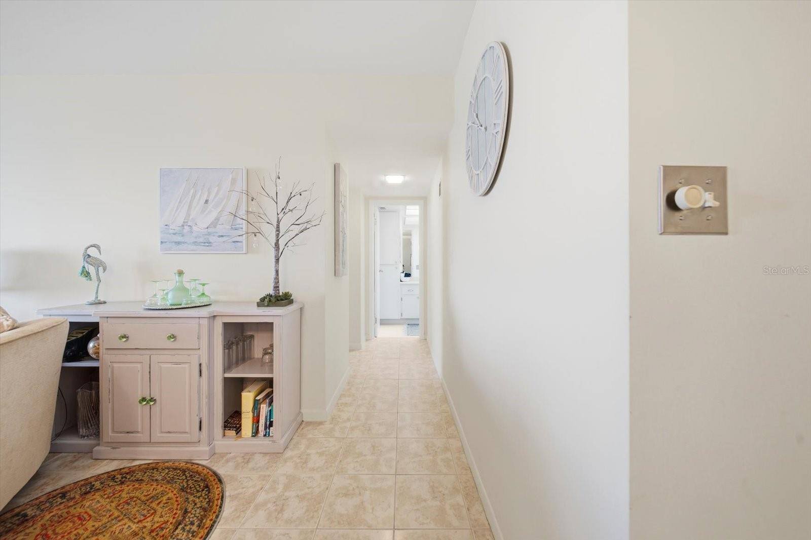 Hallway to 2nd bedroom.