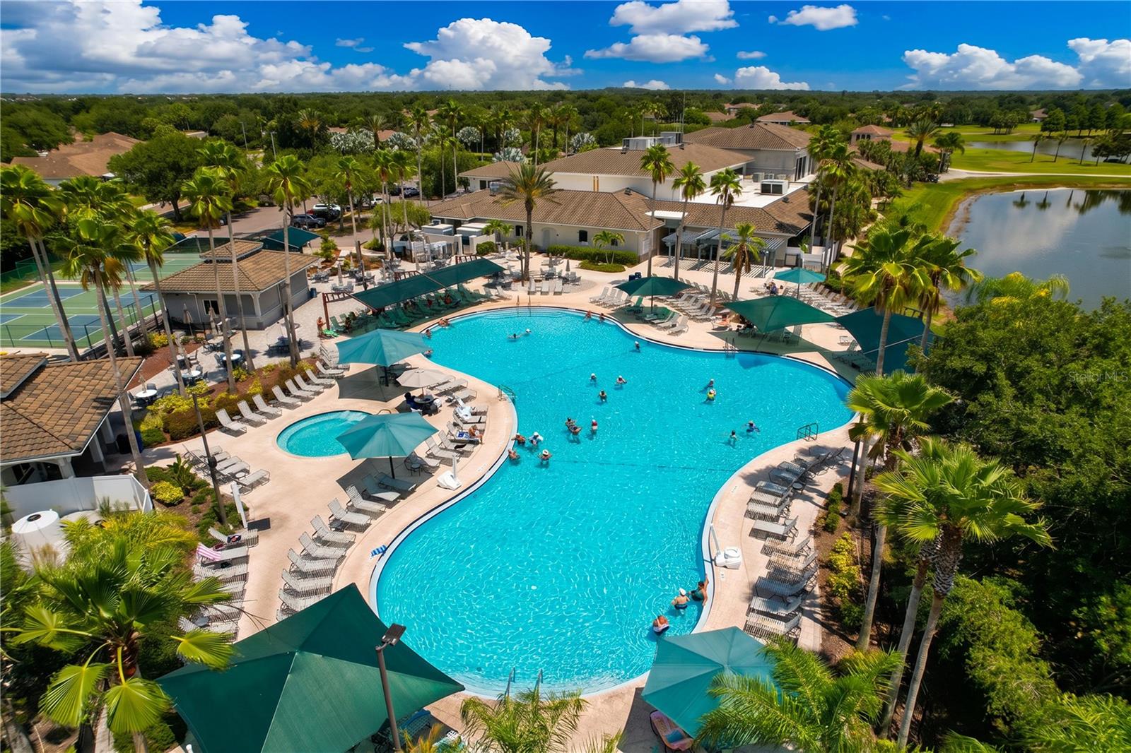 Kings Point has many amenities