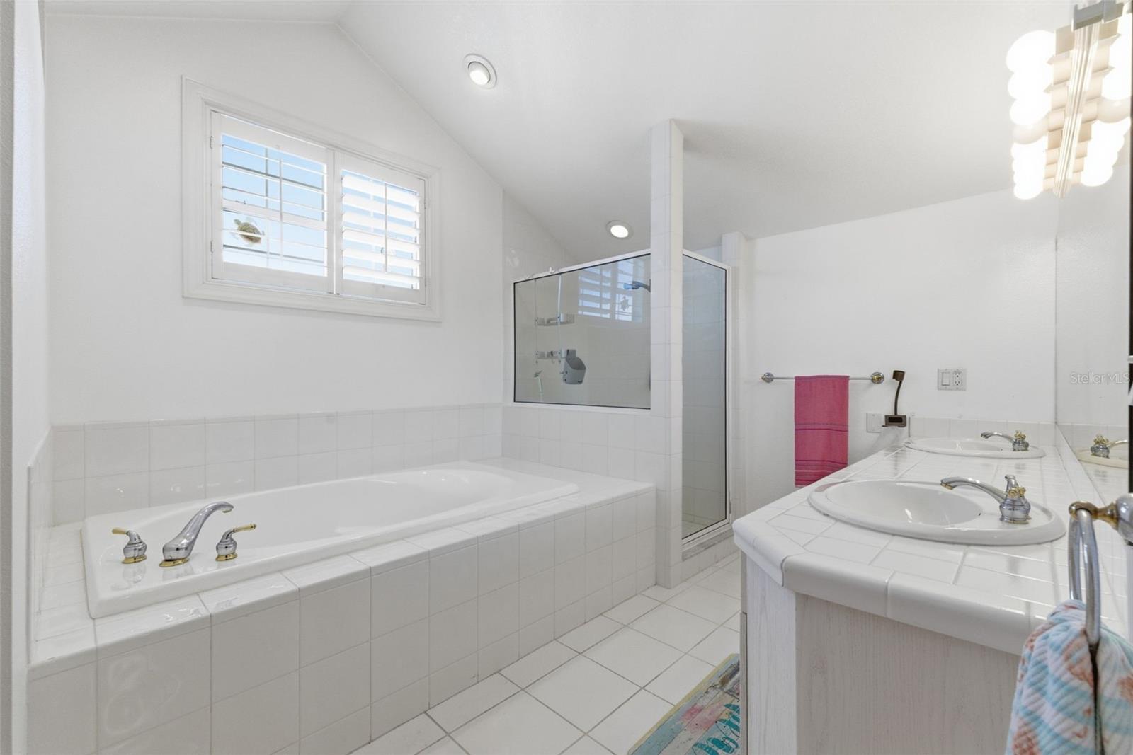 Upper Level Bath