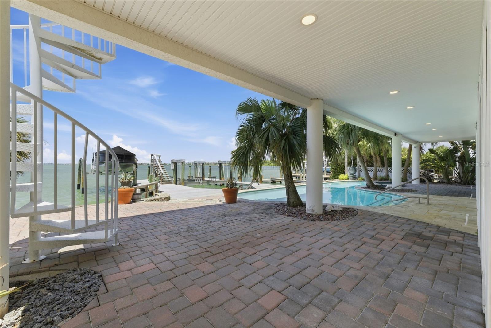 Covered  Patio