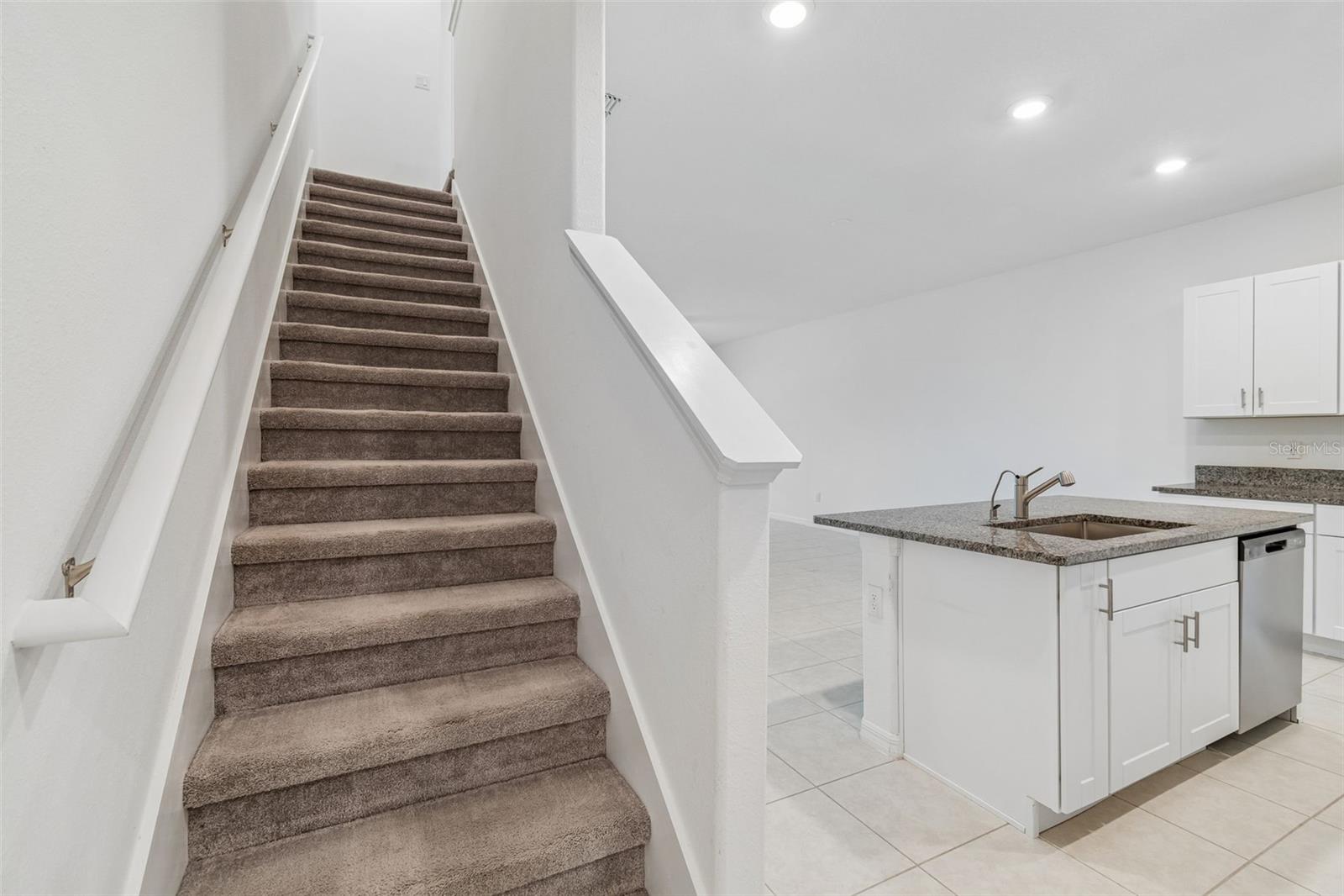 stairs to level 2
