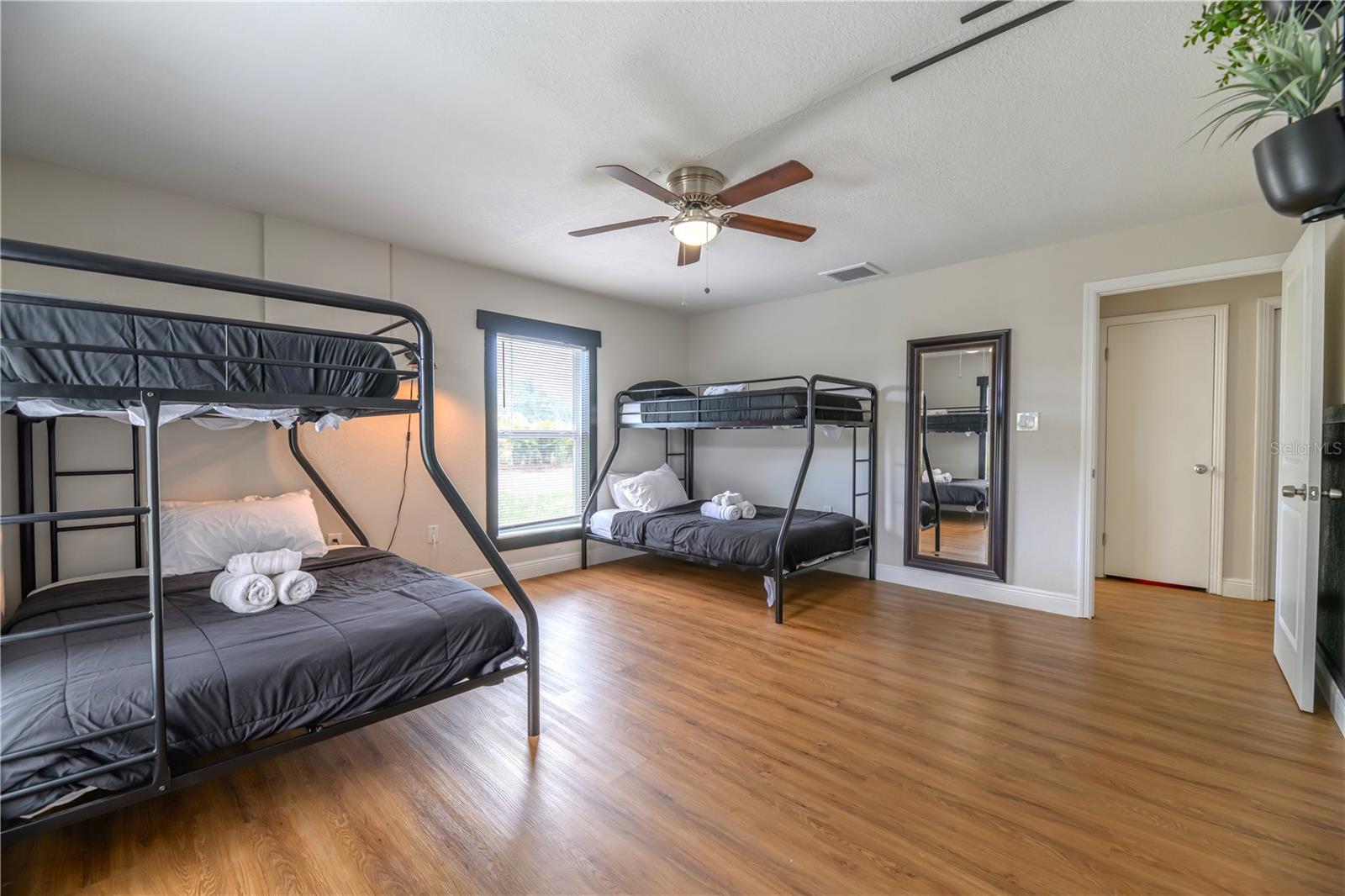 Bedroom 3 & Exit