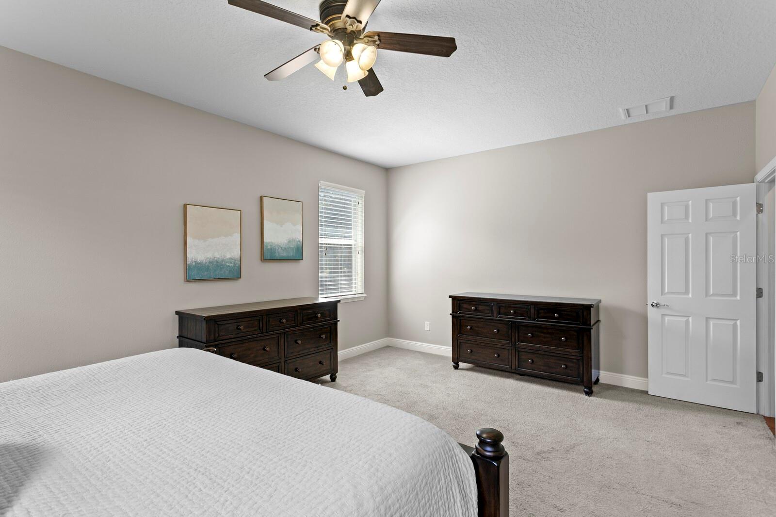 Primary suite