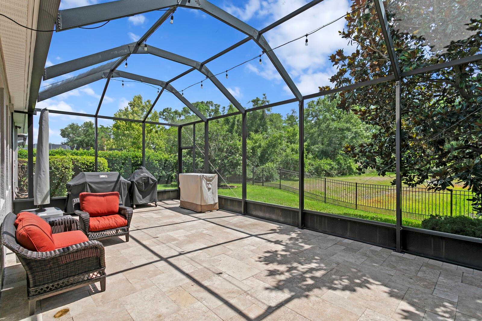 Great outdoor entertaining space
