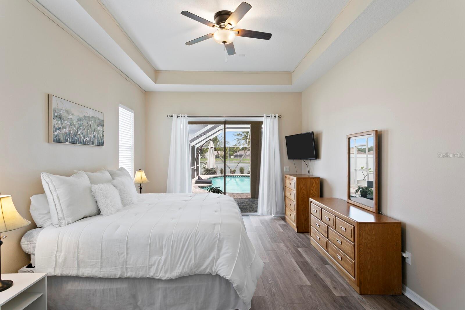 Tray ceilings in primary suite