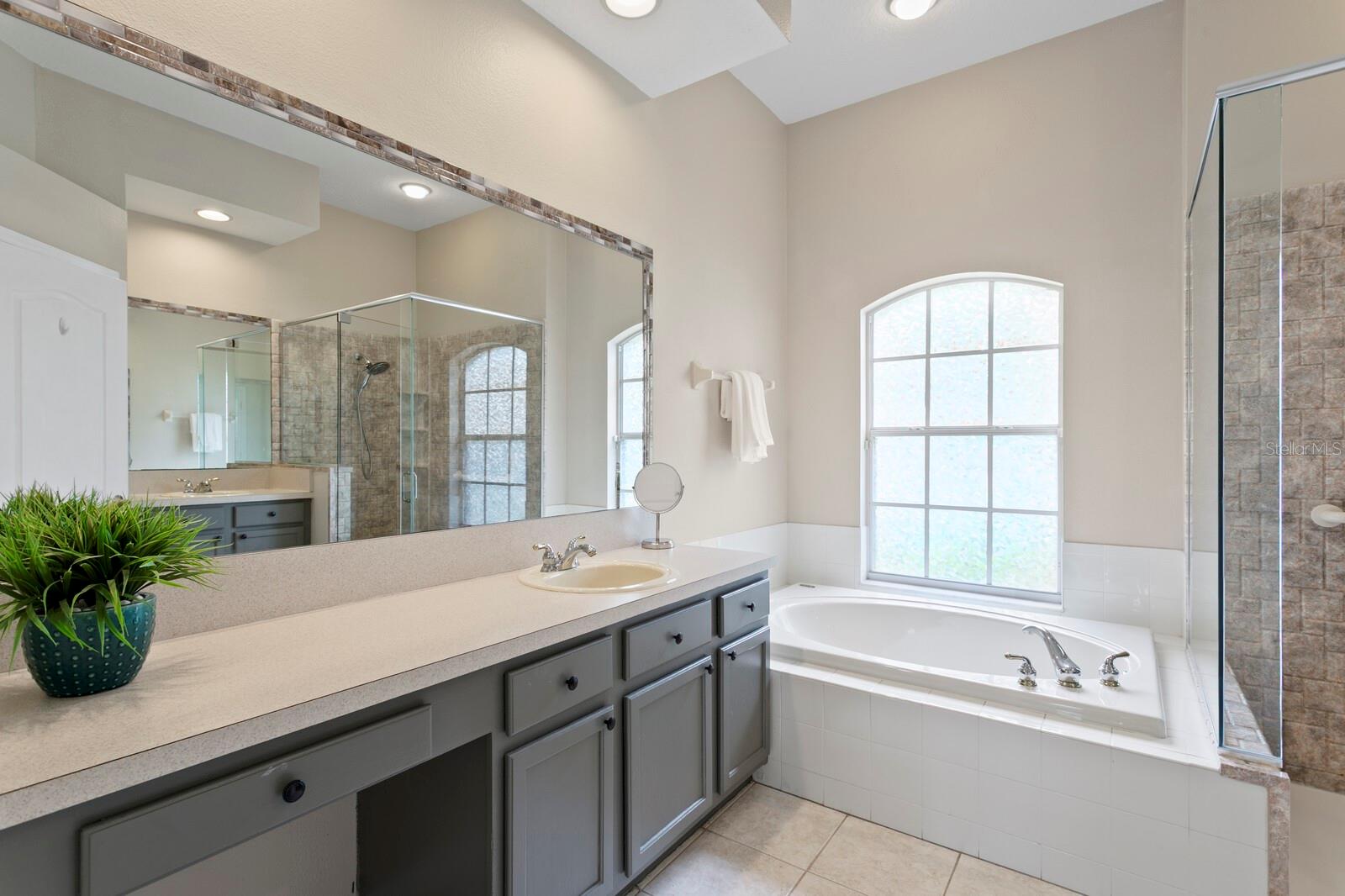 Split vanities in primary bathroom