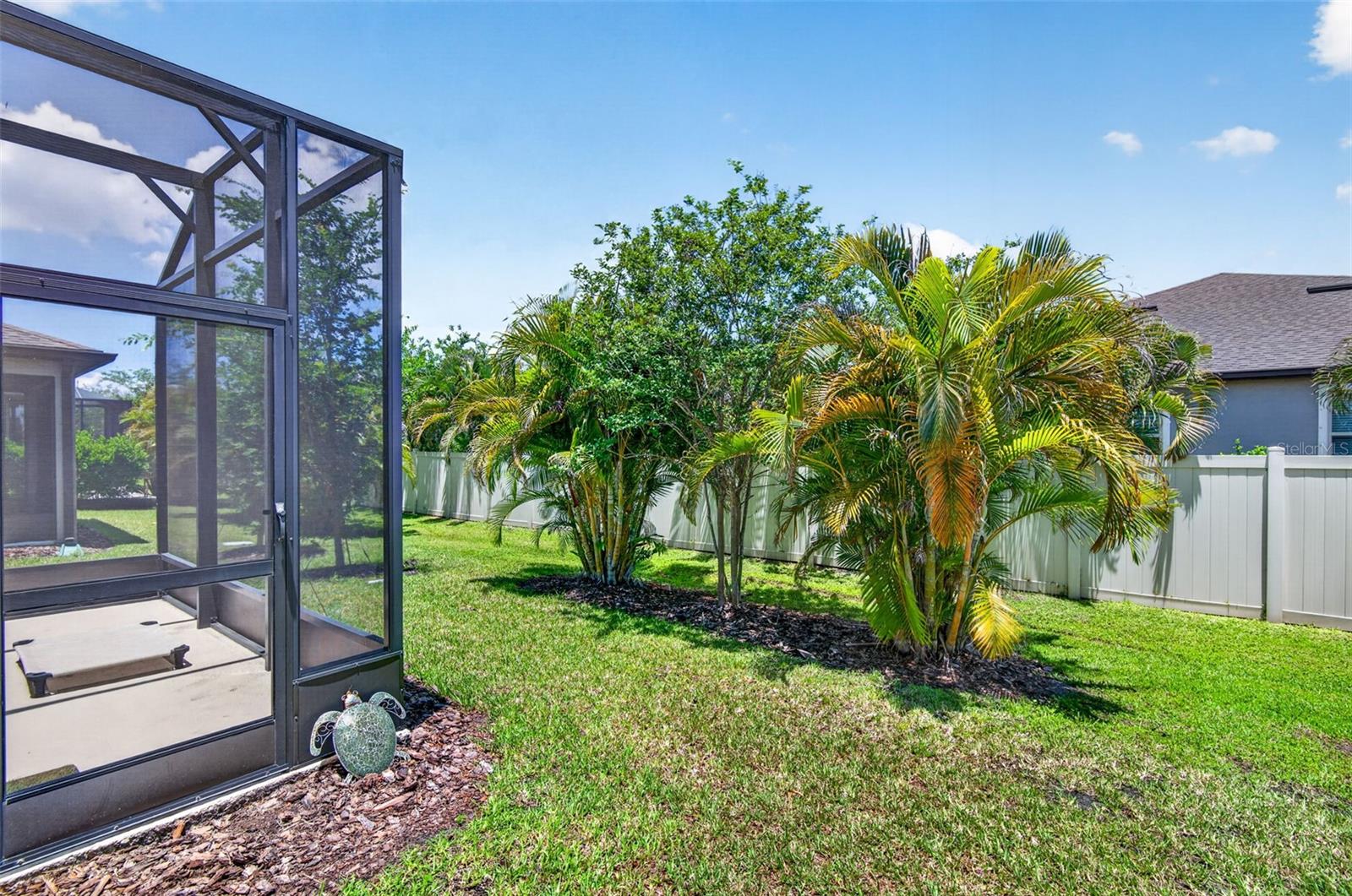 TB8507685