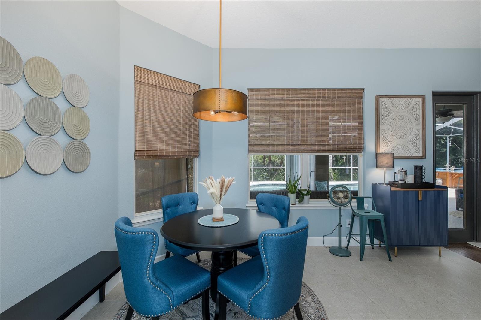 Breakfast nook