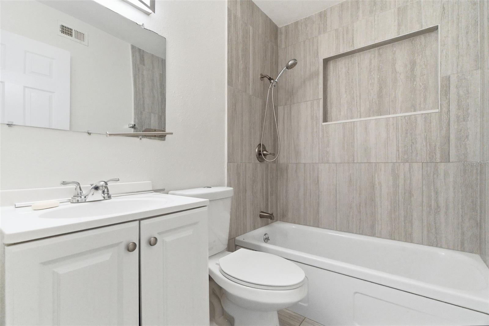 Main home Full Bath
