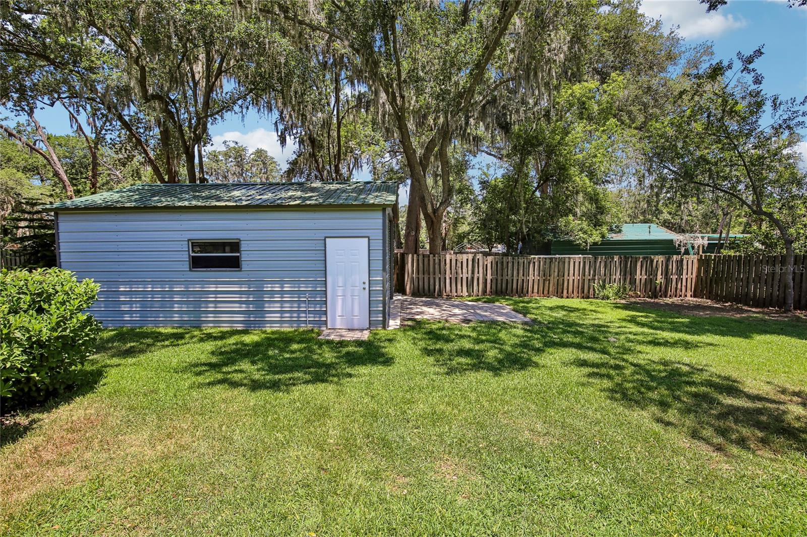 Shed