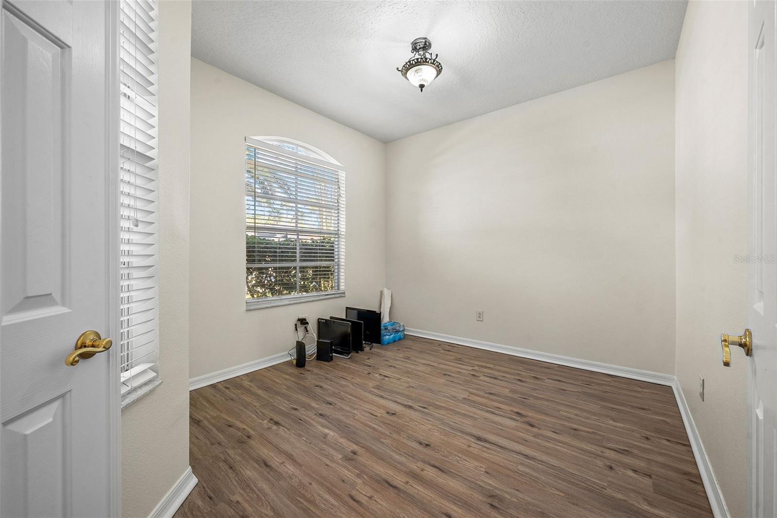 Bonus room