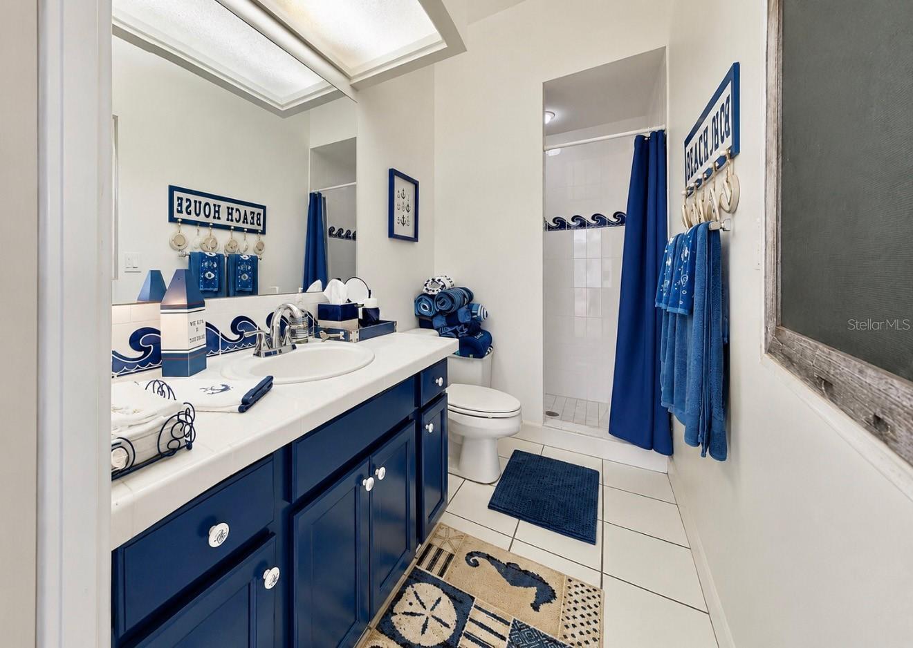 TB8507763