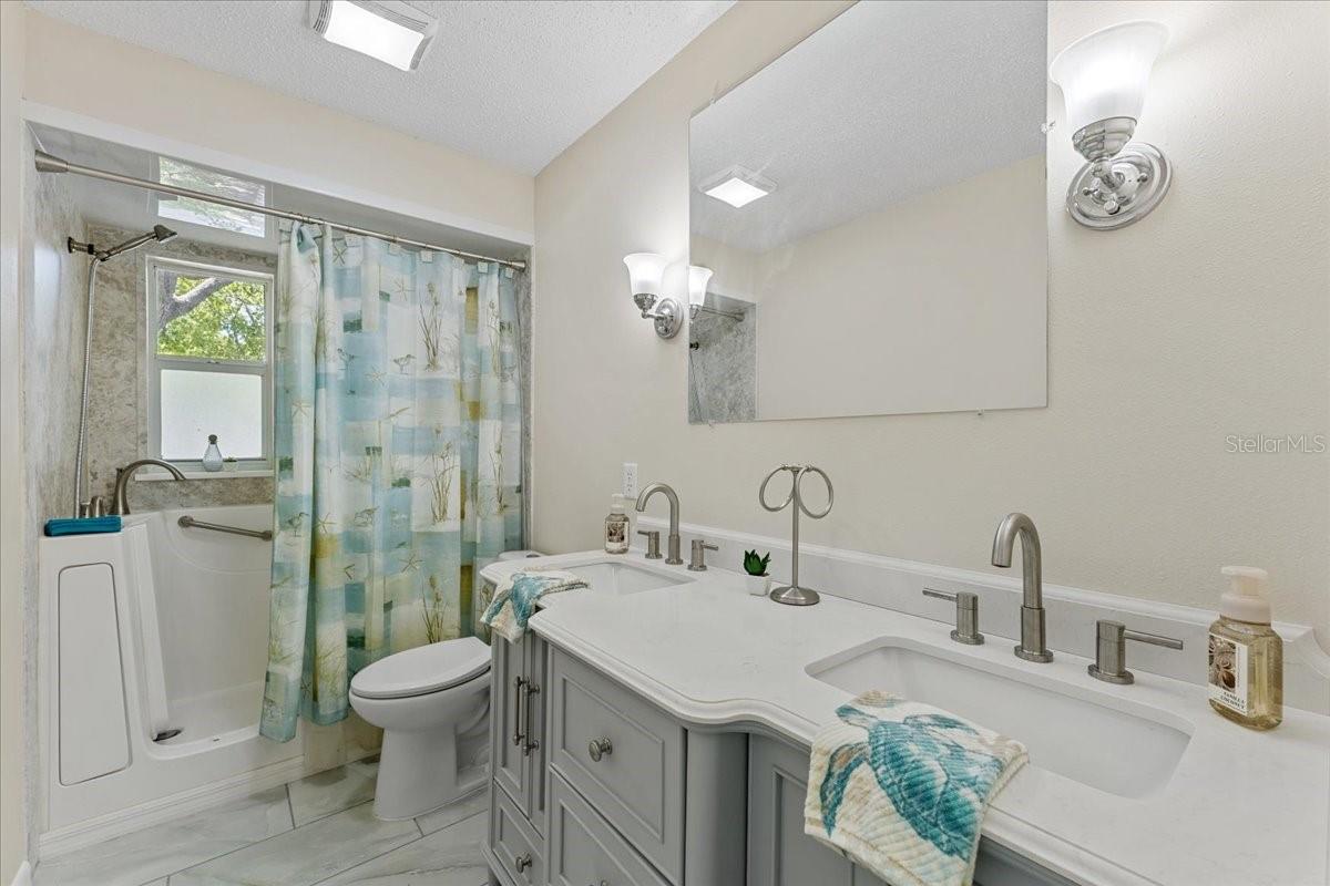 Bathroom #2