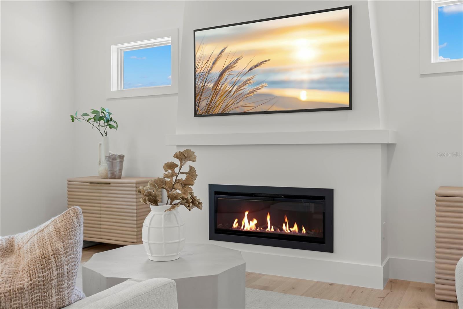 Fireplace-electric - remote controlled