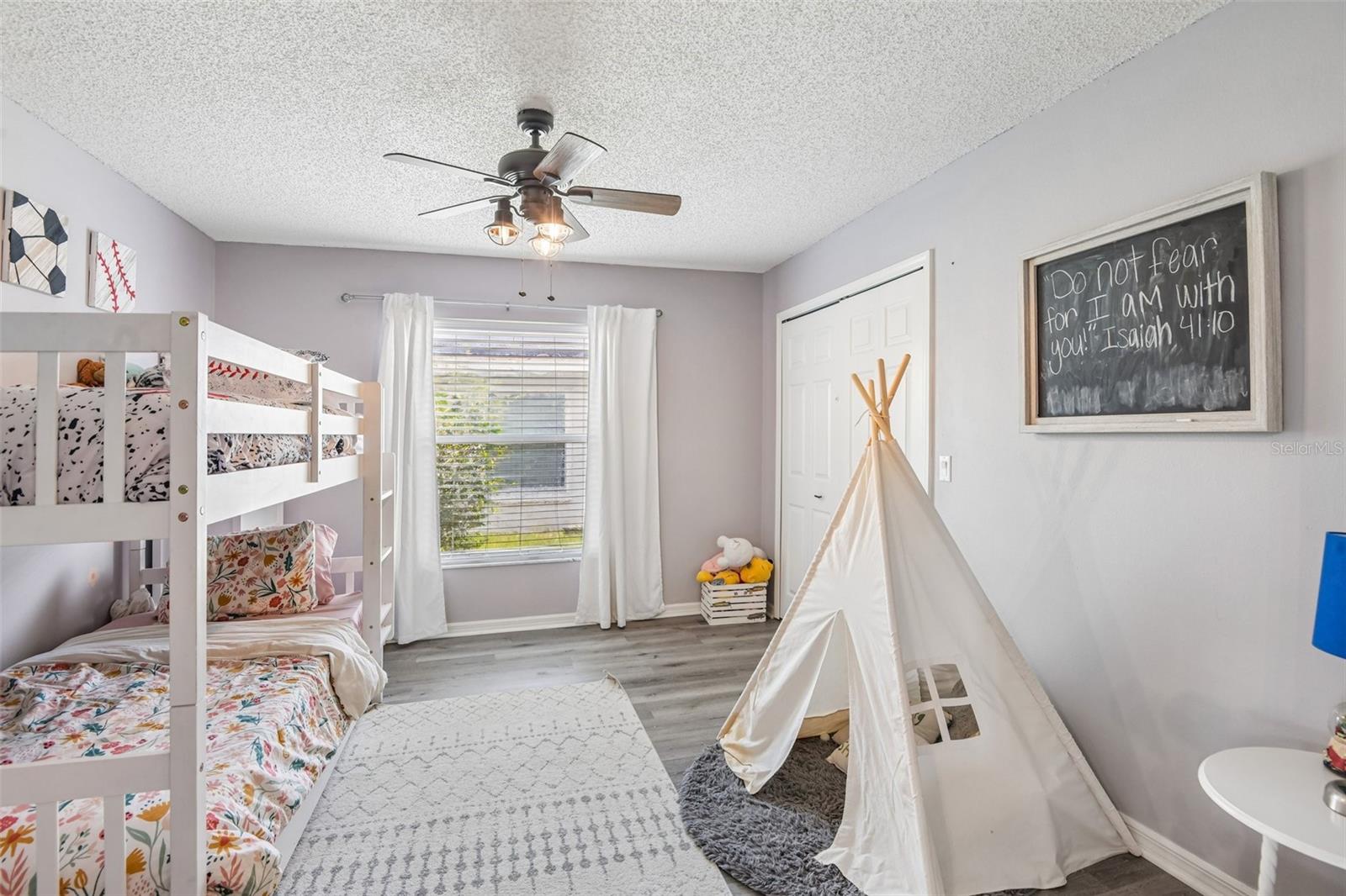 Spacious bedrooms with closets