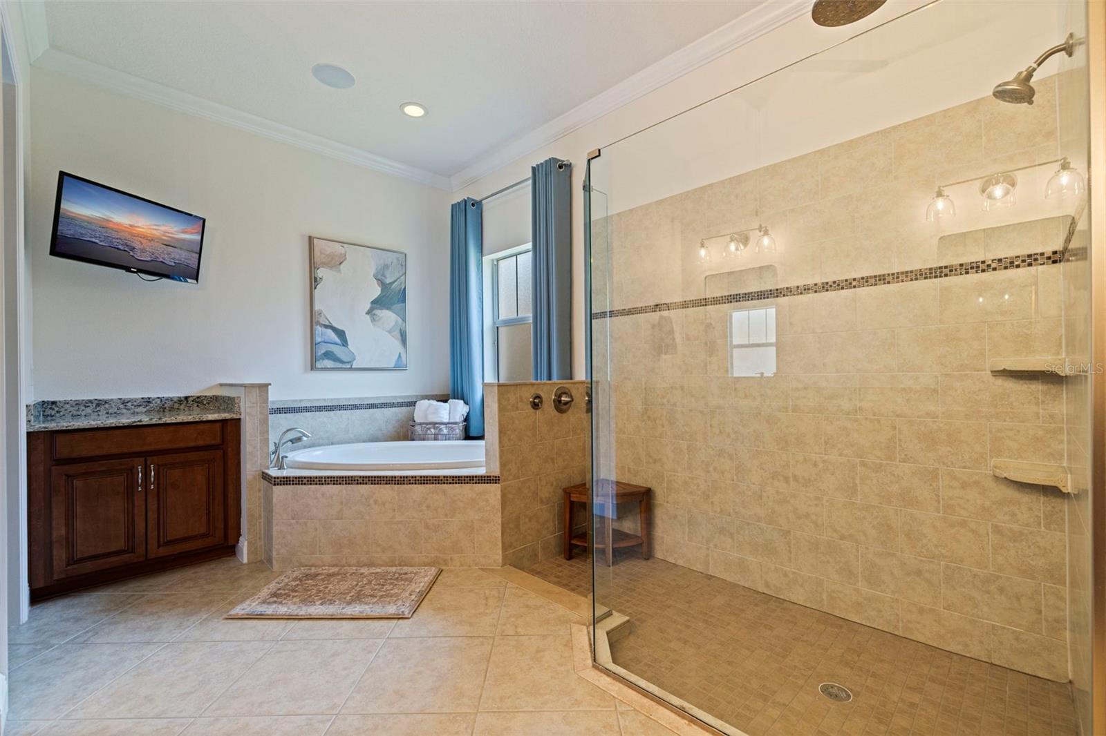 primary ensuite