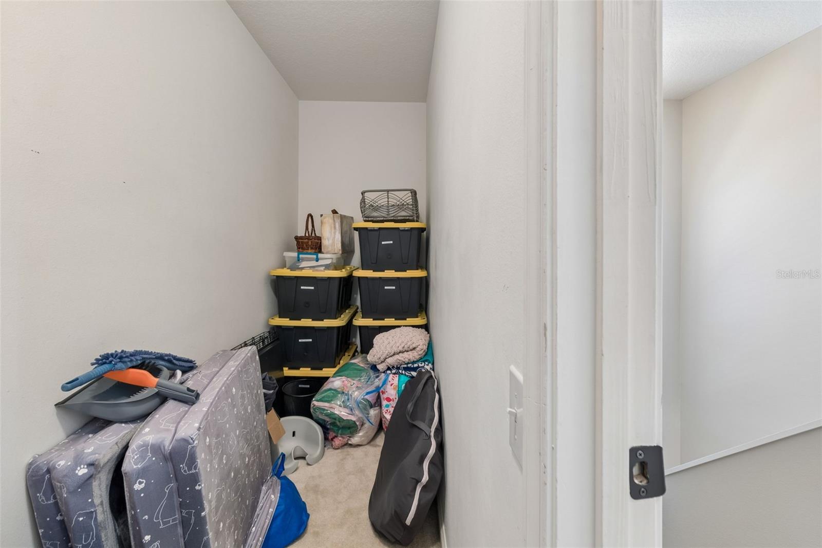 Lots of storage in upstairs closet